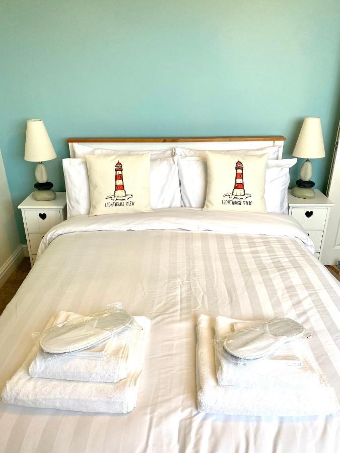 Lighthouse View, One Min From Harbour & Beach Apartment Scarborough Ngoại thất bức ảnh